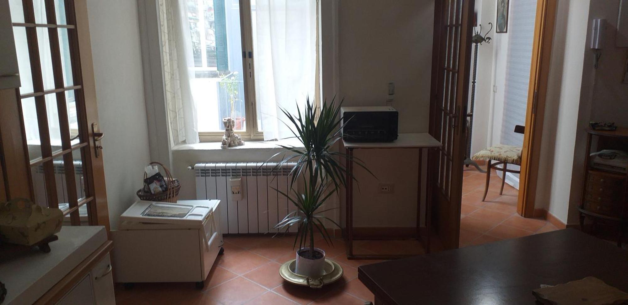 Apartment O Munaciell A Piazza Plebiscito Con Vista San Martino Naples